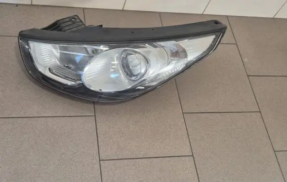Hyundai ix35 Headlight/headlamp