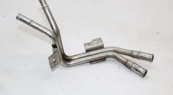 Nissan X-Trail T31 Engine coolant pipe/hose