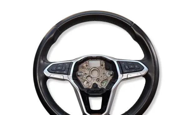 Volkswagen PASSAT B8 Steering wheel 