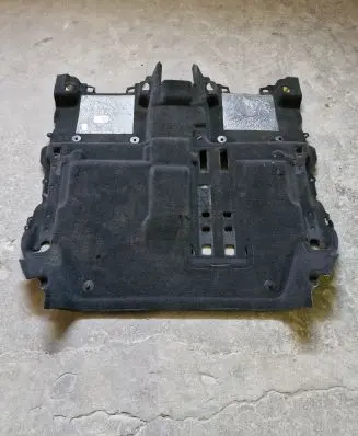 Jeep Grand Cherokee WL Rear floor carpet liner 6XQ41TX7AD
