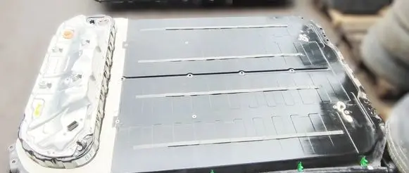 Tesla Model Y Hybrid / electric car battery 166696900D