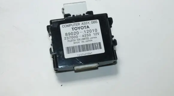 Toyota Auris E180 Other devices 8902012010