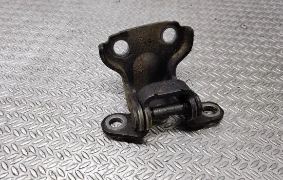 Subaru Forester SH Rear door upper hinge