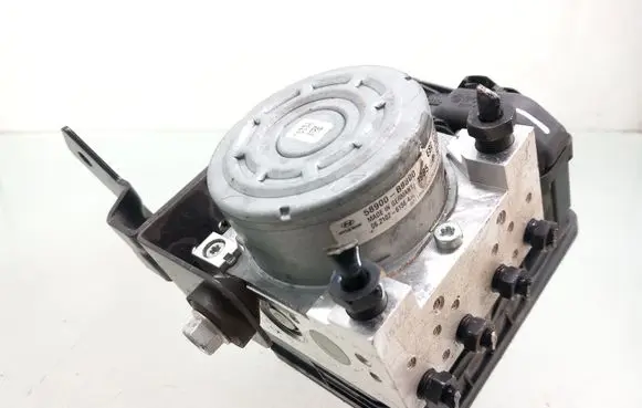 Hyundai i10 ABS Pump 28516450043 58900B9800 06210261564