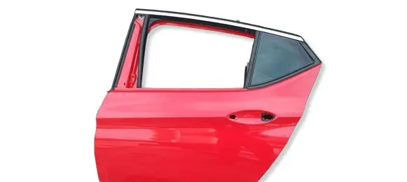 Opel Astra K Rear door