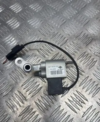 Air conditioning (A/C) expansion valve