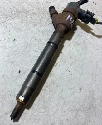 KIA Ceed Fuel injector 0445110320