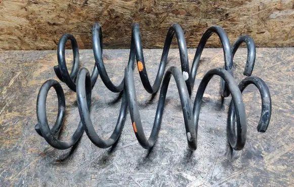 Chevrolet Captiva Front coil spring