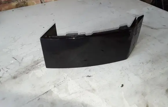Volvo XC90 Rear/tail light trim molding 8620819