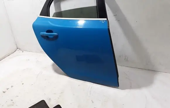 Volvo V40 Rear door 31402337