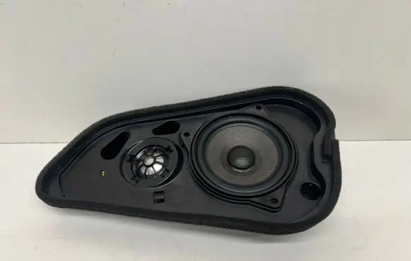 BMW Z4 g29 Parcel shelf speaker 2622468 9362561