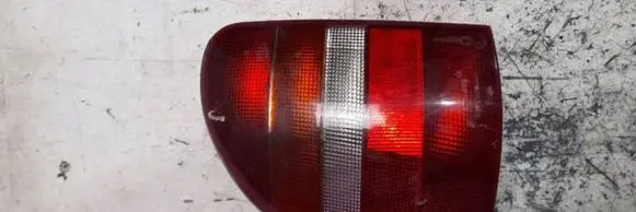 Ford Mondeo MK II Rear/tail lights 4311954L 85891