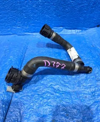 Mercedes-Benz V Class W447 Engine coolant pipe/hose A4478307202