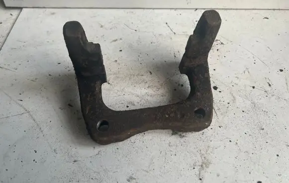Volkswagen Golf V Brake caliper pad carrier rear 1K0615425P