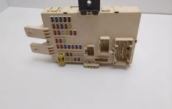 KIA Sportage Fuse box set 919503W043
