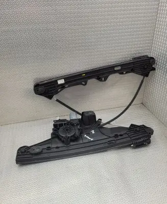 Opel Mokka B Front door window regulator with motor 9828130780