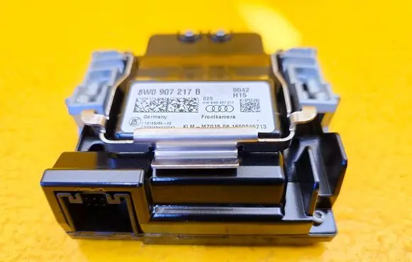 Audi A4 S4 B9 Windshield/windscreen camera 8W0907217B 1014538900 8W0907217