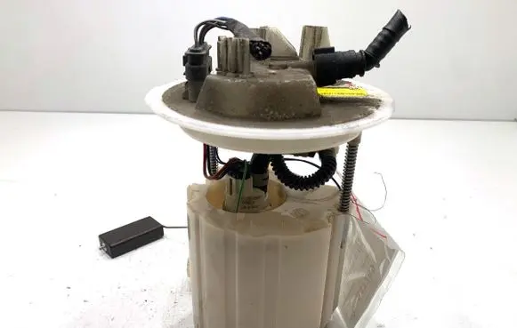 Mercedes-Benz ML W166 In-tank fuel pump A1664702494