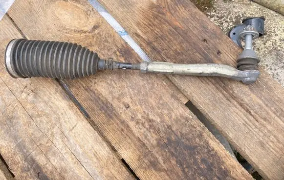 Steering tie rod
