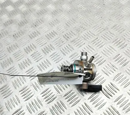 Volkswagen T-Roc Mechanical fuel pump 05E127027A