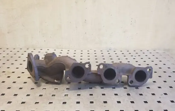 Exhaust manifold