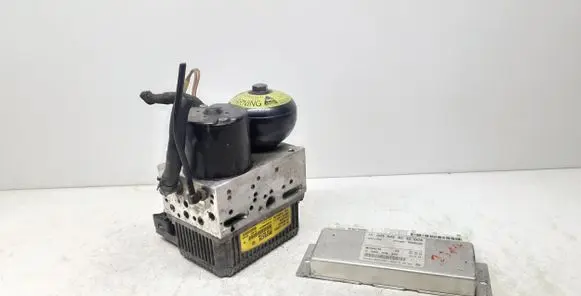 Mercedes-Benz E W211 ABS Pump 0265960036 A0054319612
