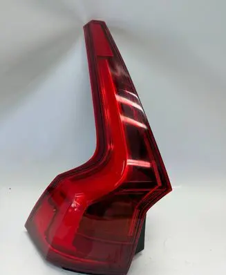 Volvo S90, V90 Rear/tail lights 32228008