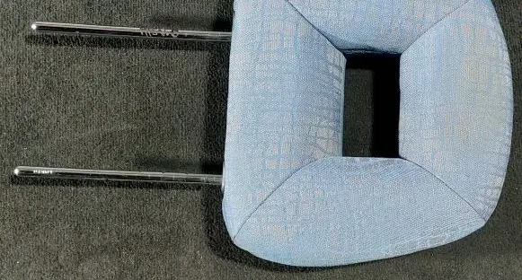 Mitsubishi Space Star Front seat headrest 023301
