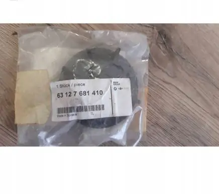 BMW 3 E90 E91 Headlight/headlamp dust cover 63127681410