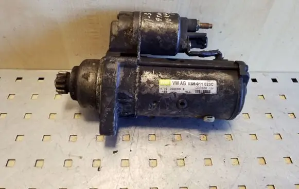 Audi A3 S3 8L Starter motor 02M911023C