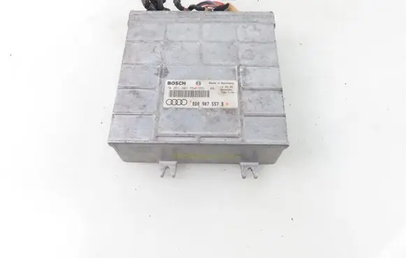 Audi A4 S4 B5 8D Engine control unit/module 8D0907557B 0261203554
