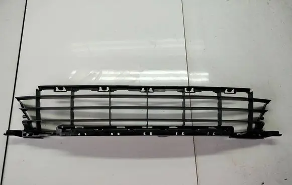 Peugeot 207 Front bumper lower grill 9654357280