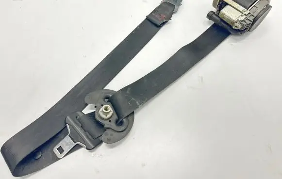 Peugeot 308 Front seatbelt 804889XX