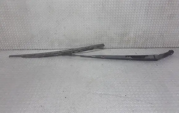 Honda HR-V Windshield/front glass wiper blade 