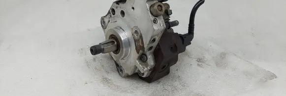 Renault Laguna II Fuel injection high pressure pump 0445010075 8200108225