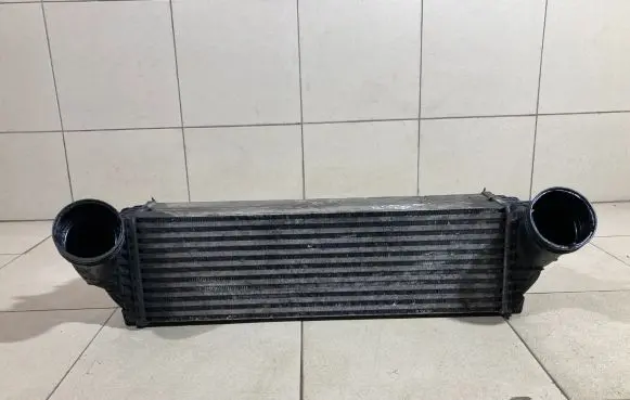 BMW X5 E70 Intercooler radiator 7533475