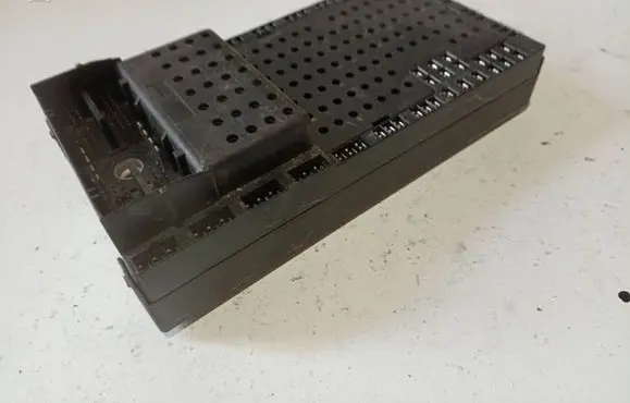 Volvo S60 Fuse box set 8645410 8645411 00W315
