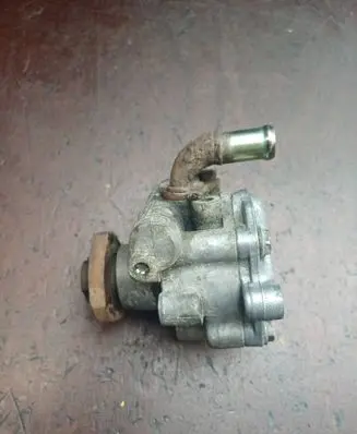 Volkswagen Sharan Power steering pump 