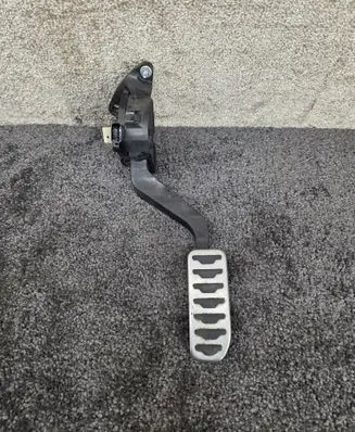 Land Rover Evoque I Accelerator throttle pedal GK7M9F836BA H1730022517 H1716084511