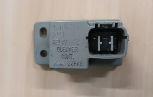 Subaru Forester SH Window washer relay 88018FE010