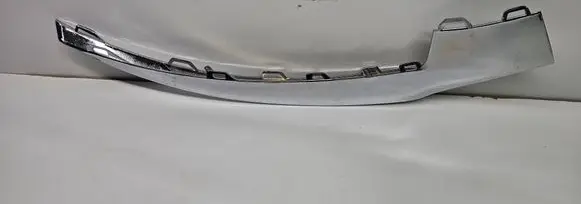 Mercedes-Benz C W205 Front bumper splitter molding A2058851474 2078850600 2078850874