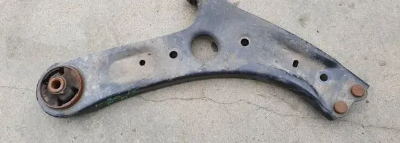 Hyundai i30 Front lower control arm/wishbone