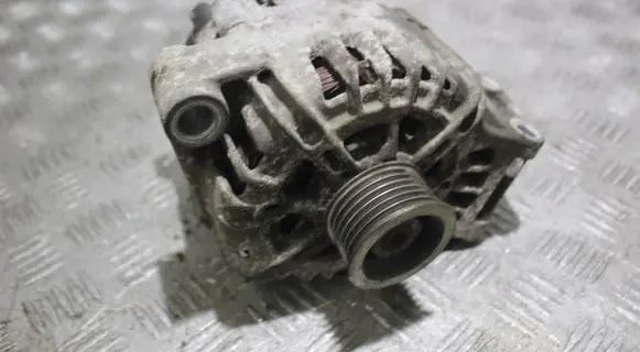 Ford Fiesta Generator/alternator AV6N10300