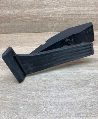 BMW X5 E53 Accelerator throttle pedal 6762481 259160