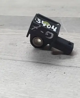 Volkswagen Golf VII Airbag deployment crash/impact sensor 5Q0959651 16570