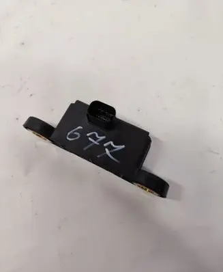 Mercedes-Benz ML W164 ESP acceleration yaw rate sensor A0055422018