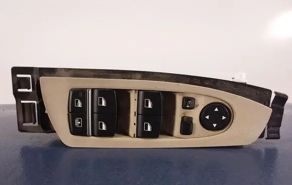 BMW 7 F01 F02 F03 F04 Electric window control switch 9163611