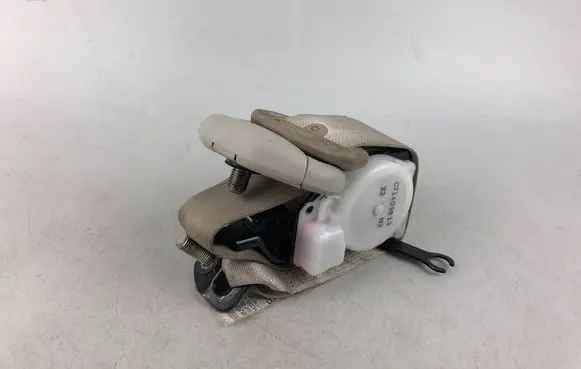 Subaru Outback Rear seatbelt TKAH0ES147