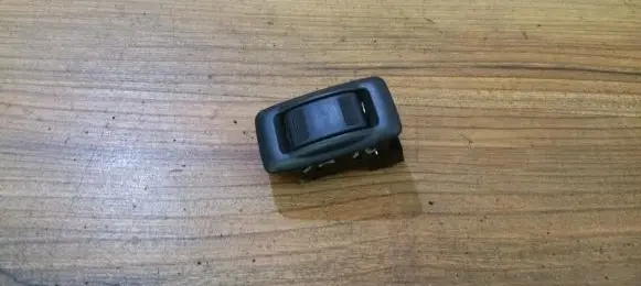 Mazda 323 F Electric window control switch ge4t6638065 0388d4