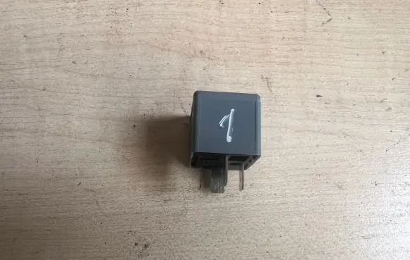 Seat Leon (1P) Other relay 8D0951253A